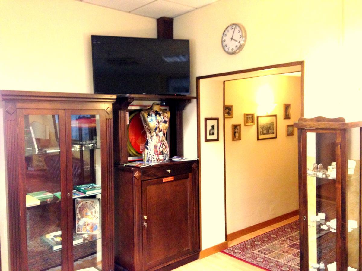 Hotel Della Vittoria Ancona Dış mekan fotoğraf